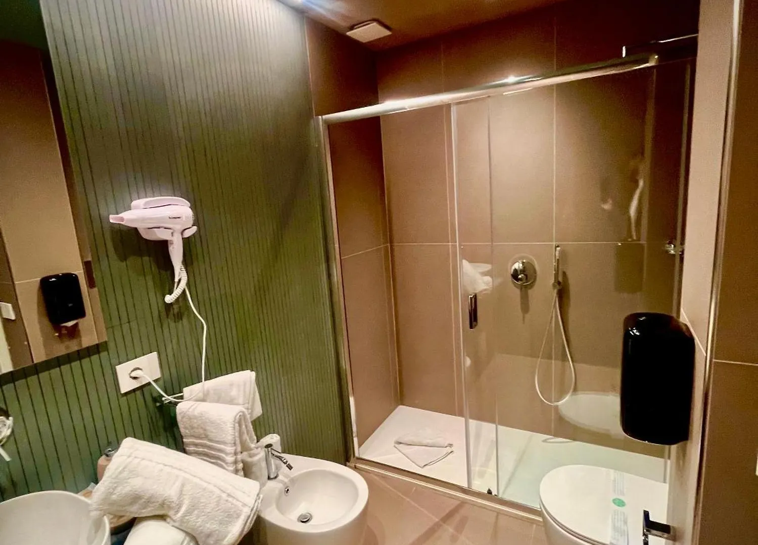 L'Isola Che Non C'E Hotel Rome Guest house