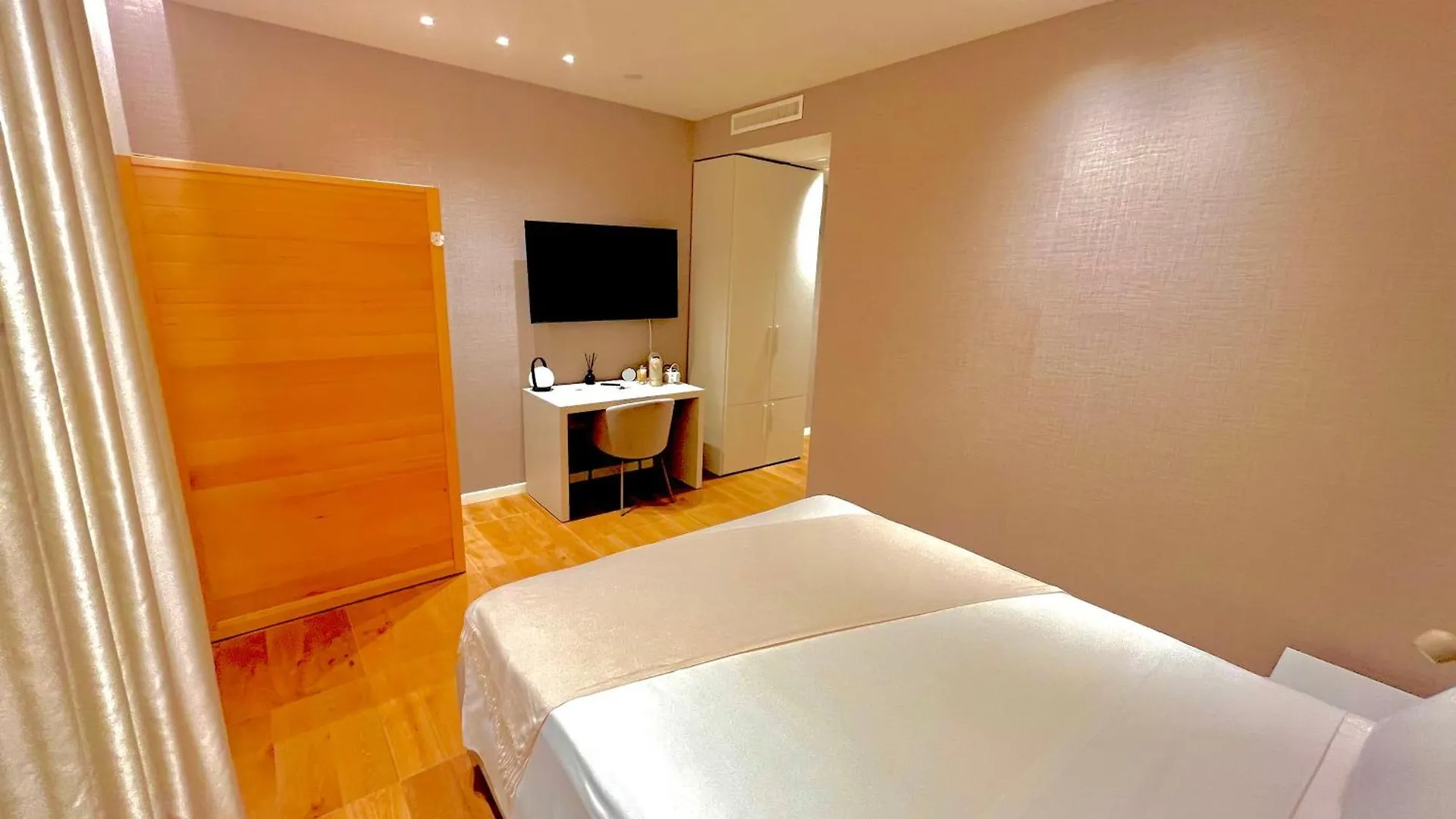 L'Isola Che Non C'E Hotel Rome Guest house