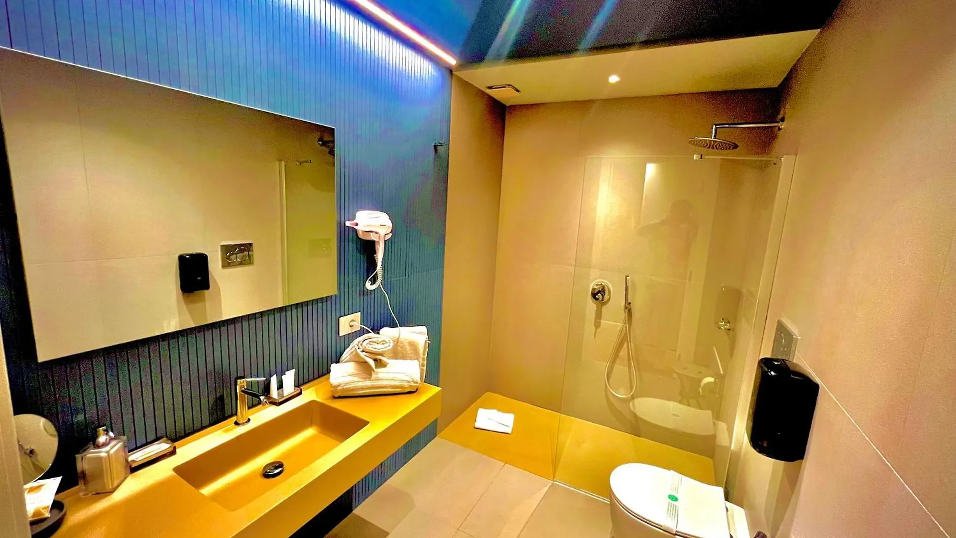 L'Isola Che Non C'E Hotel Rome Guest house